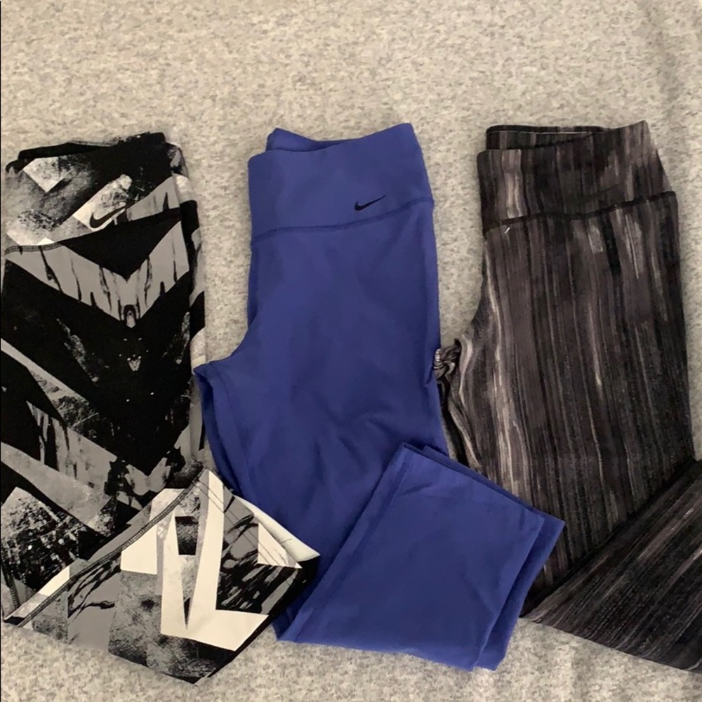BUNDLE: 3 Nike Wmns Training Tights - Qtr Length